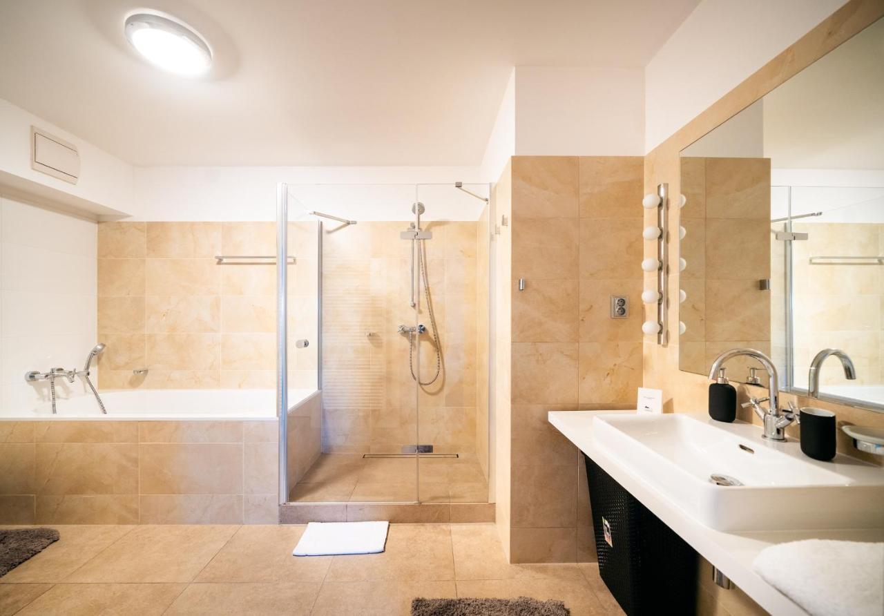 Lux Penthouse Near Wenceslas Square Apartmán